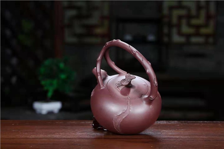 邱爽作品 灵芝提梁图片