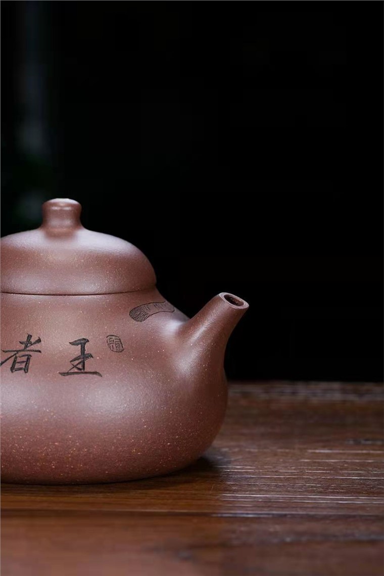王小妹作品 乳鼎图片