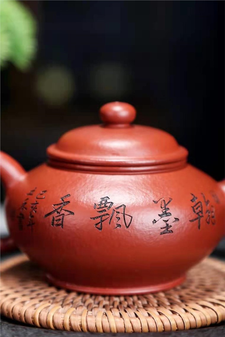 王小妹作品 水平图片