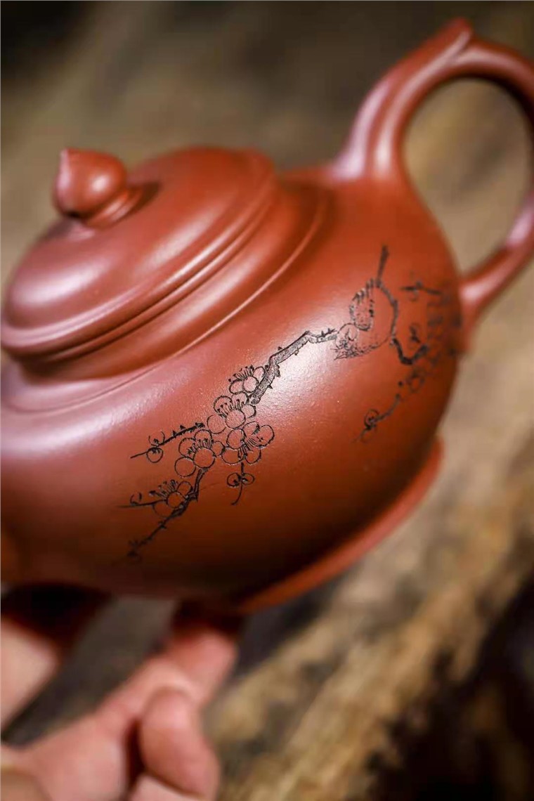 王岳龄作品 笑樱图片