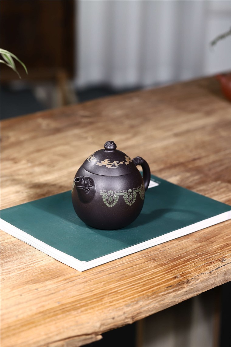 范君浩作品 龙蛋图片