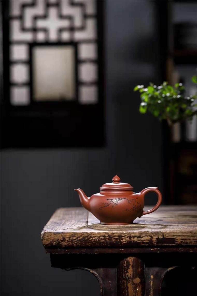 王岳龄作品 笑樱图片