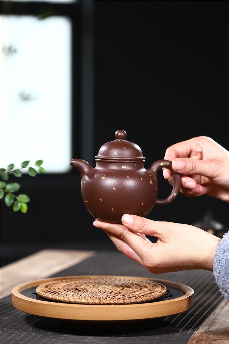史宗娟作品 掇球图片