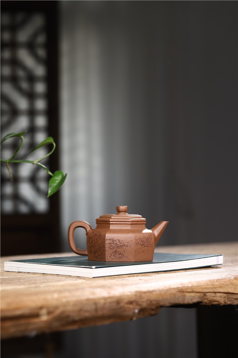 张雪军作品 八方德钟图片
