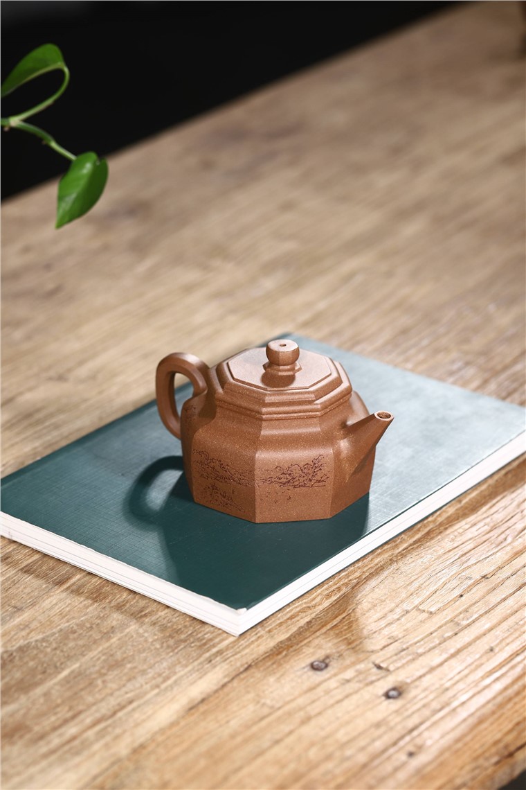 张雪军作品 八方德钟图片