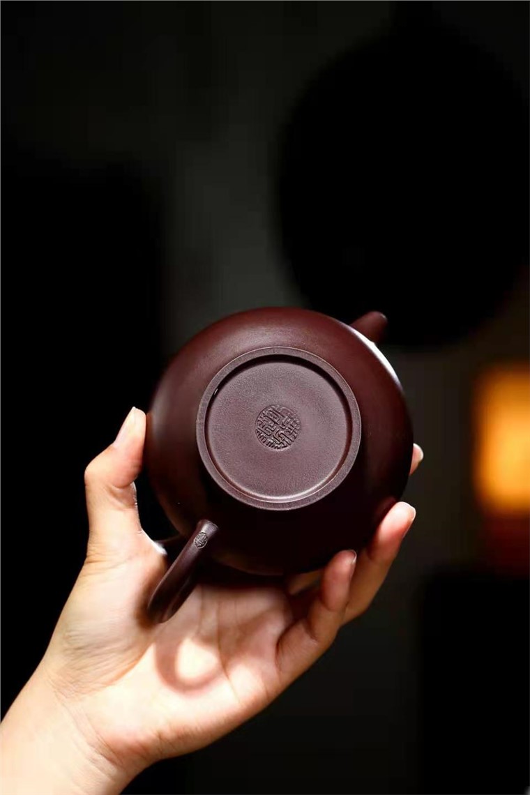 庄其芳作品 掇只图片