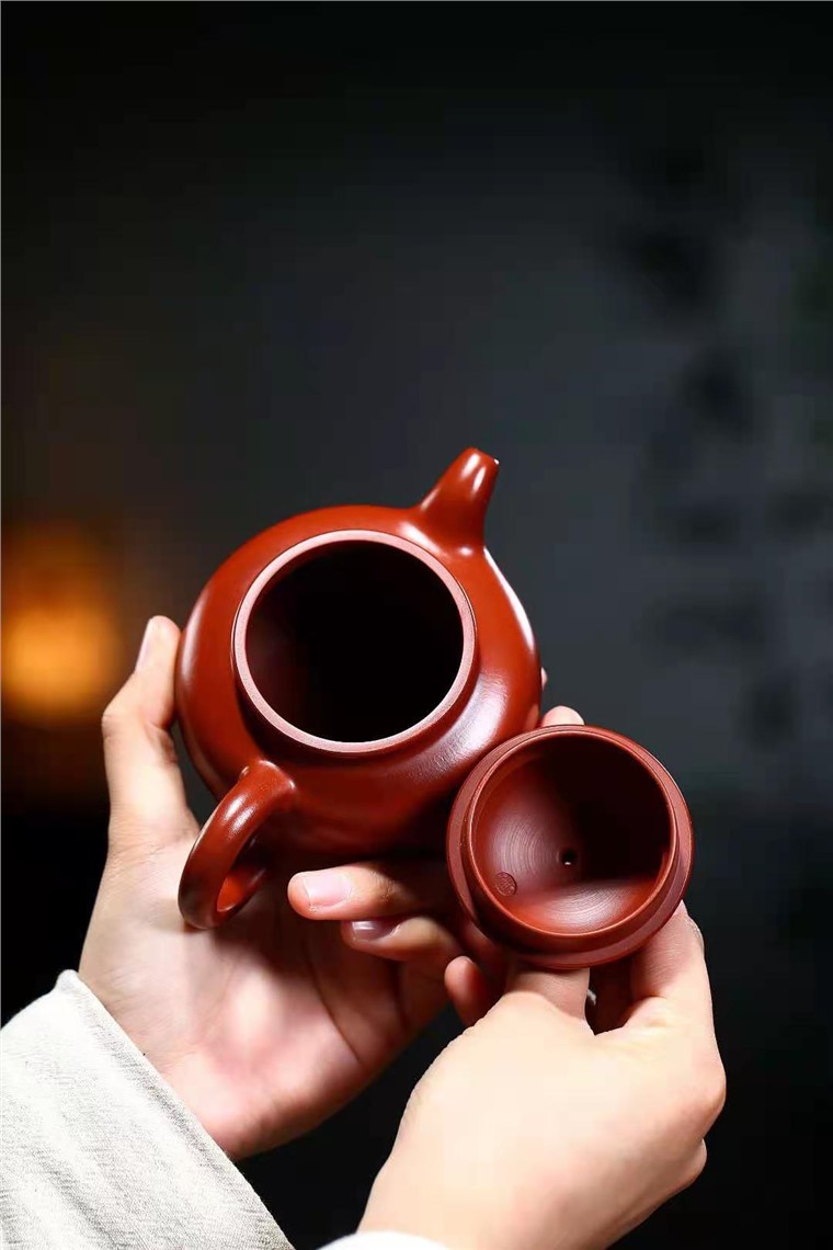 朱正琴作品 掇球图片