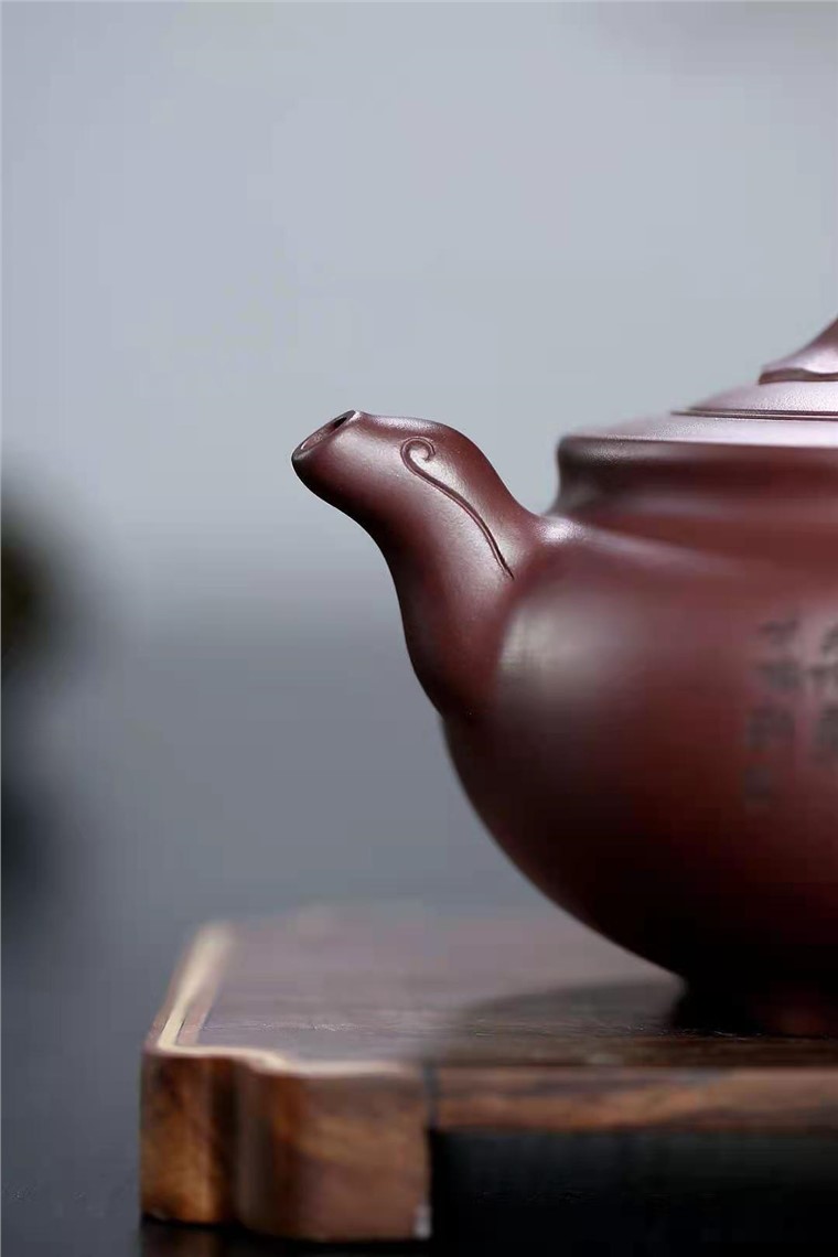 许华芳作品 浑圆四方图片