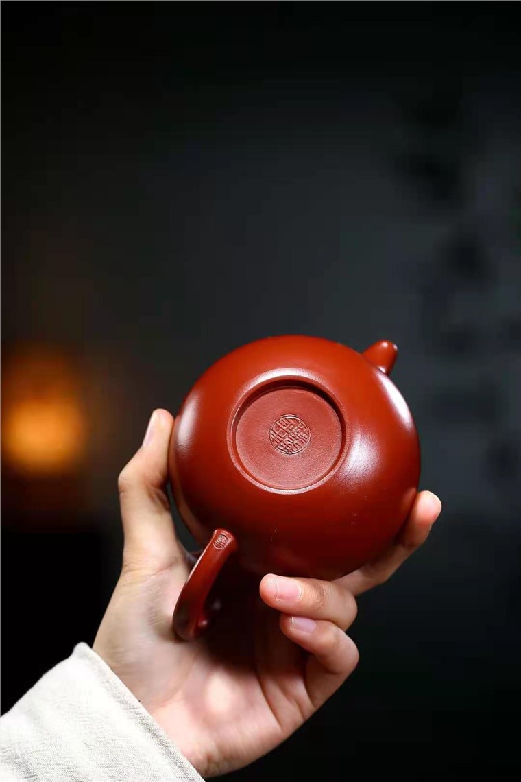 朱正琴作品 掇球图片
