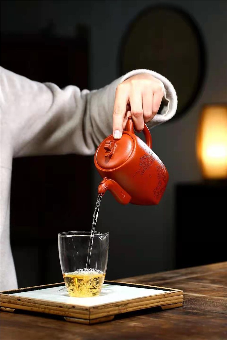 朱正琴作品 龙凤呈祥