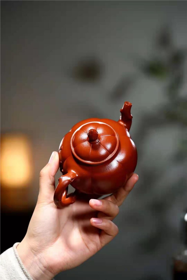 单志萍作品 凌梅宫灯图片