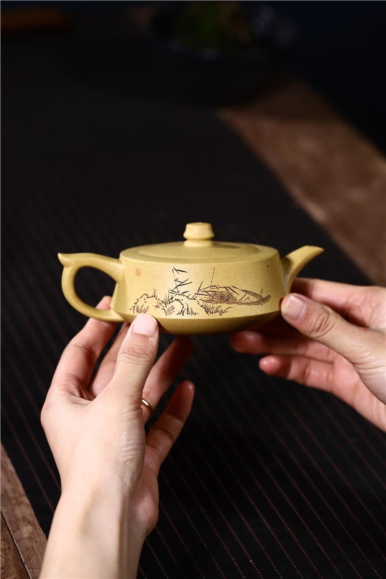 周莹作品 清远图片