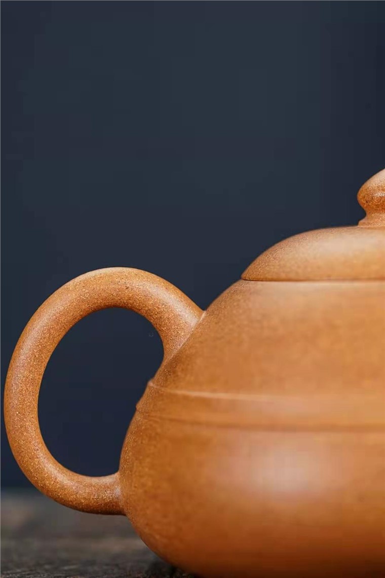 陈小明作品 线韵玉乳图片
