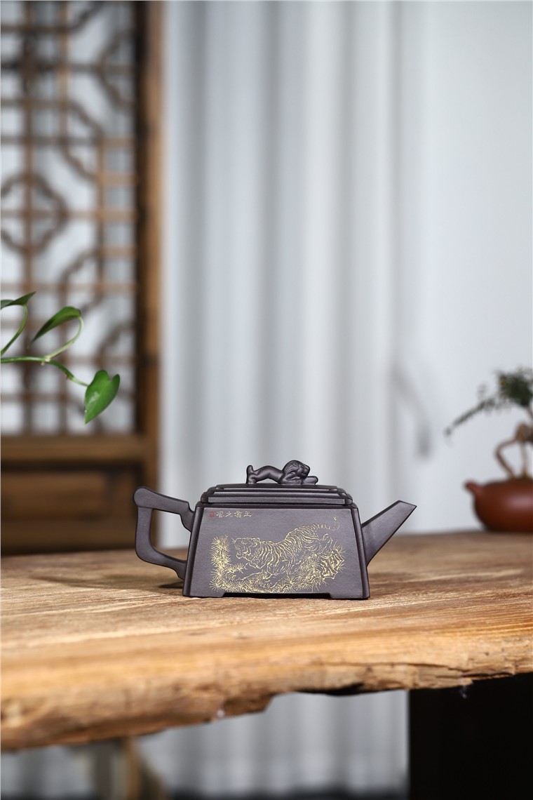 韩洪波作品 四方雄风图片