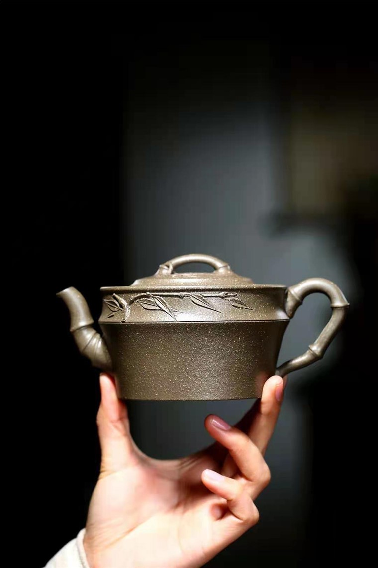 邹旭敏作品 罂竹图片