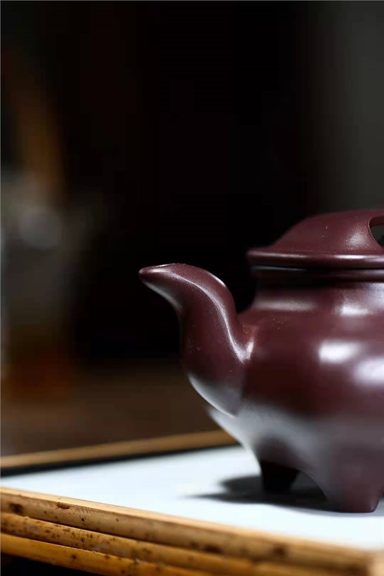 高俊作品 传世金牛图片