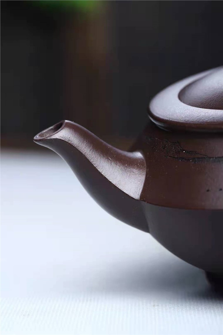 王玉芳作品 汉云壶图片