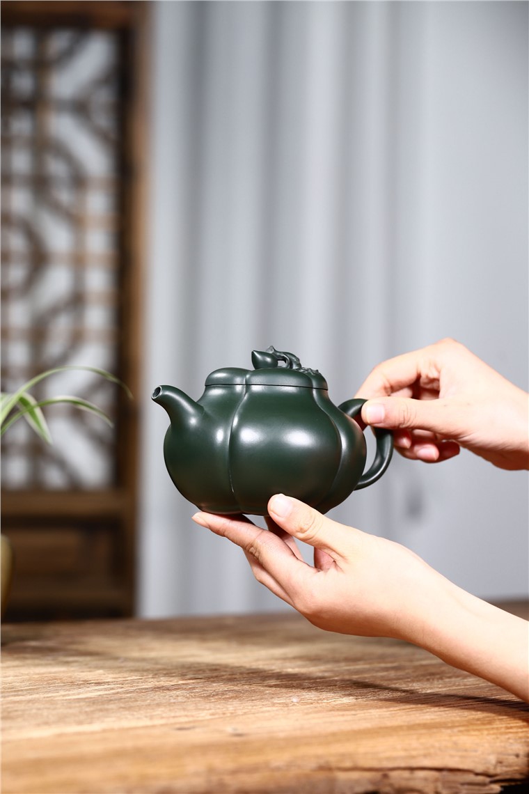 韩洪波作品 上合桃图片
