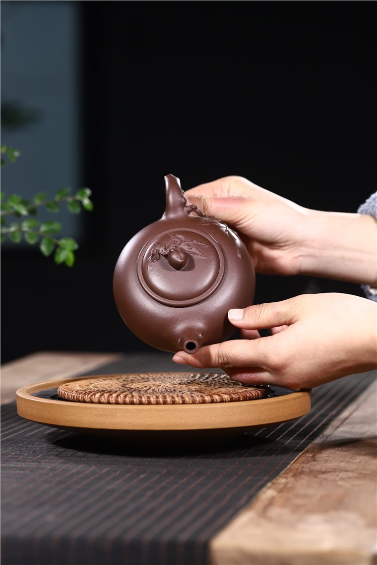 吴暗华作品 寿桃图片