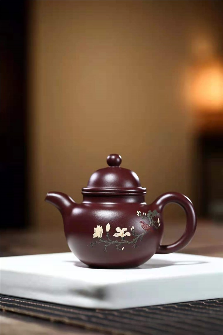 王其明作品 掇球图片