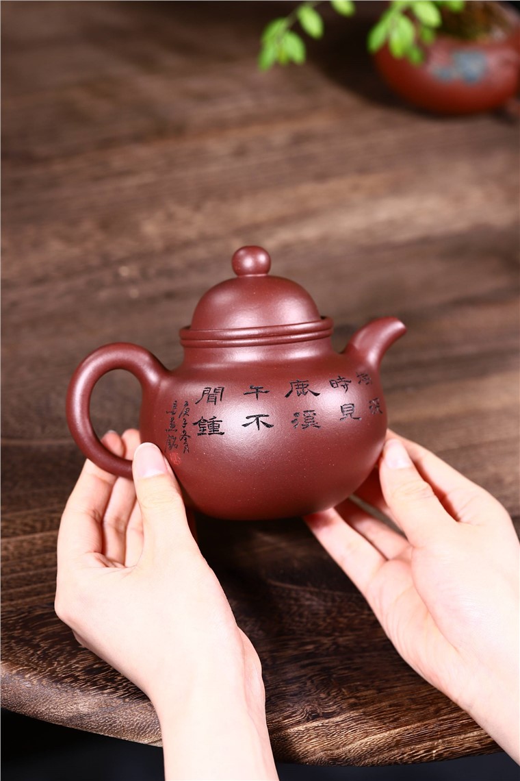 吴暗华作品 掇球图片