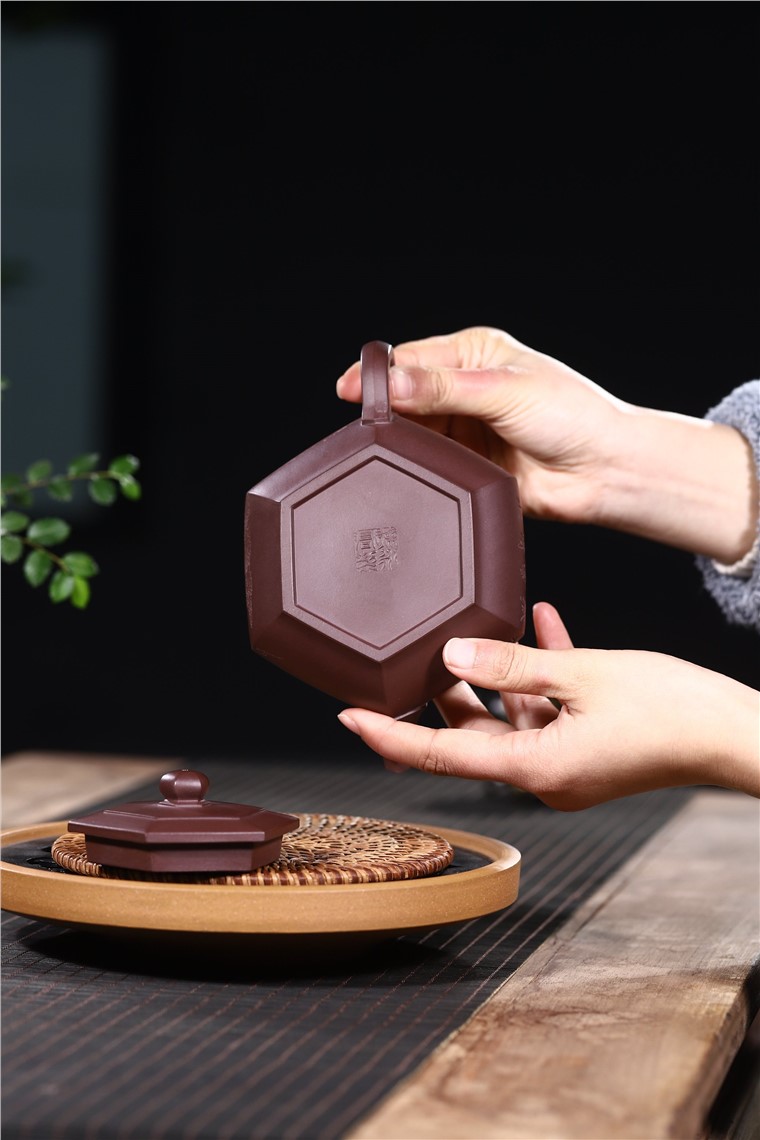 徐永君作品 大彬六方