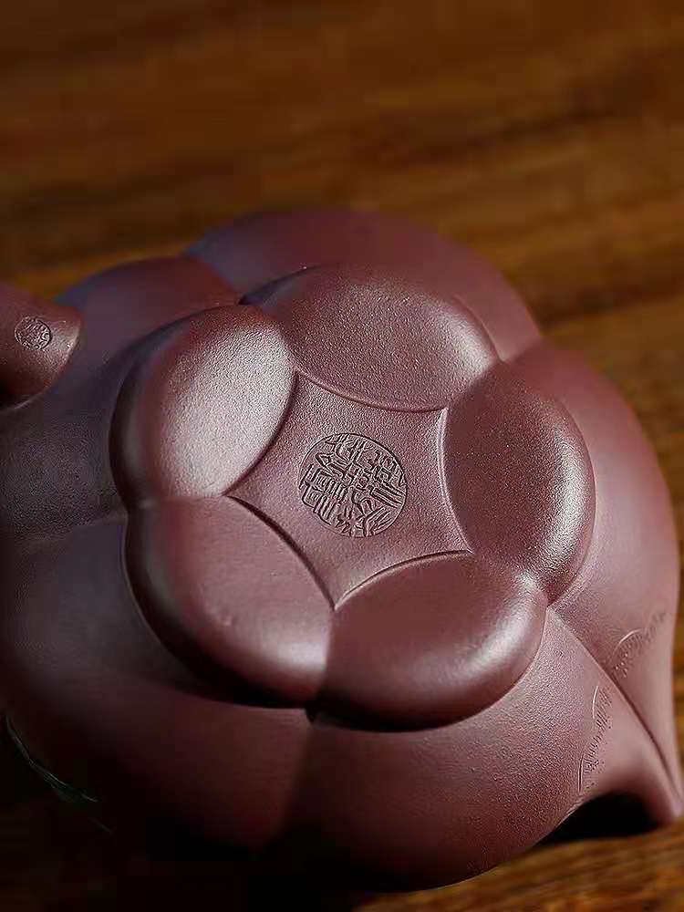 钱海霞作品 上合桃