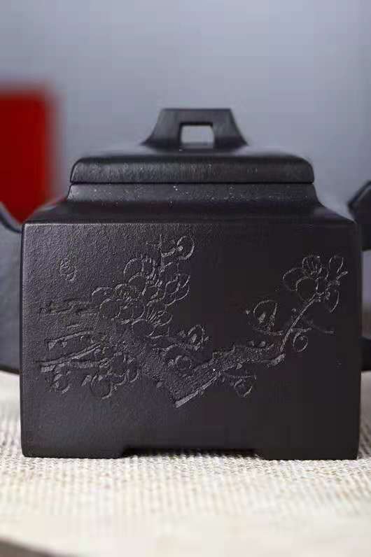 李霓作品 亚明四方图片
