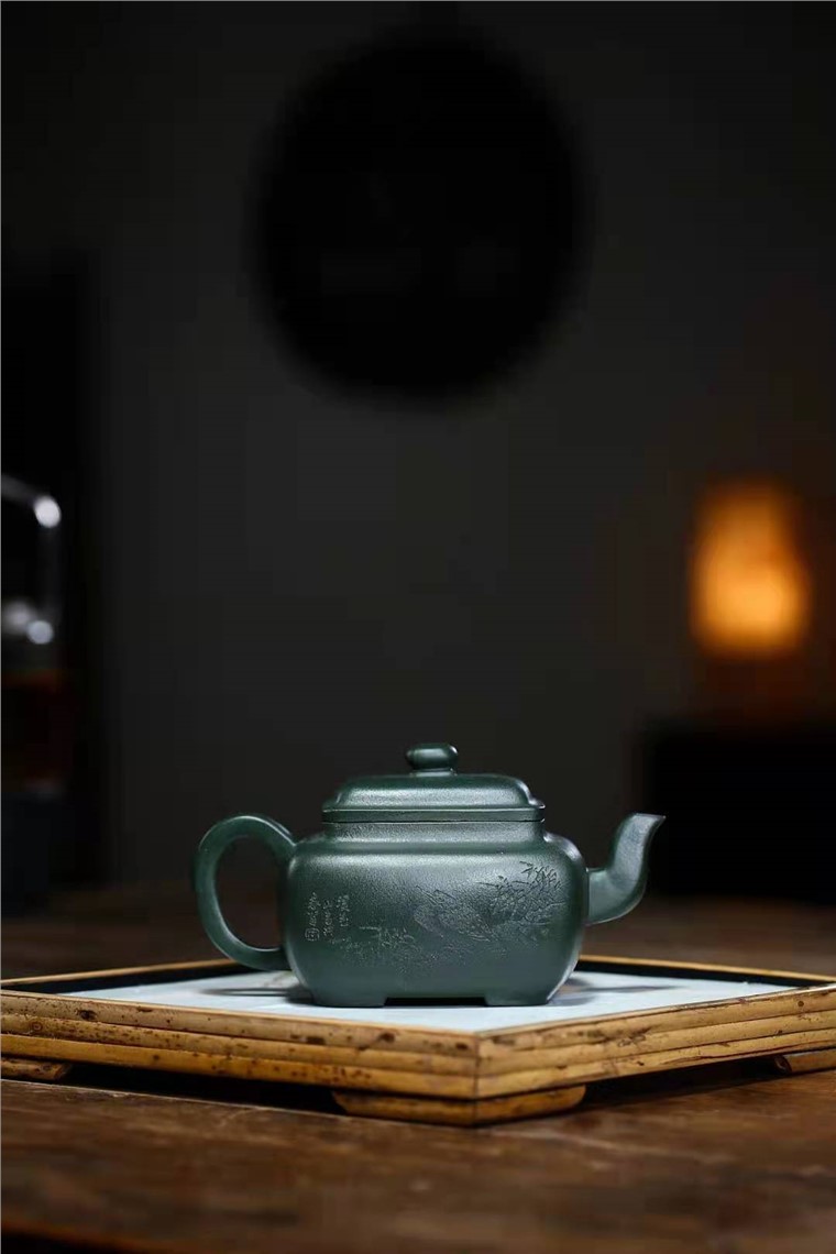 高俊作品 四方莲子图片