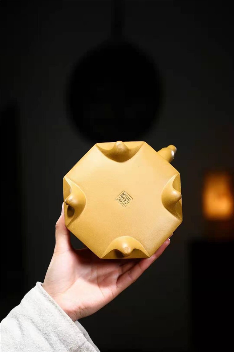 秦国萍作品 八卦龙凤提梁图片
