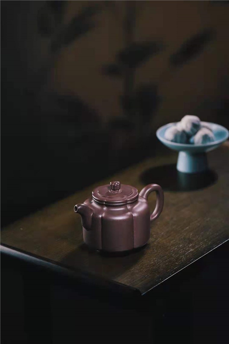 牟锦芬作品 梅花周盘图片