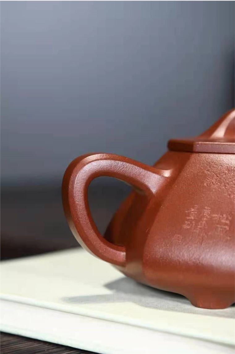 高俊作品 八方石瓢图片