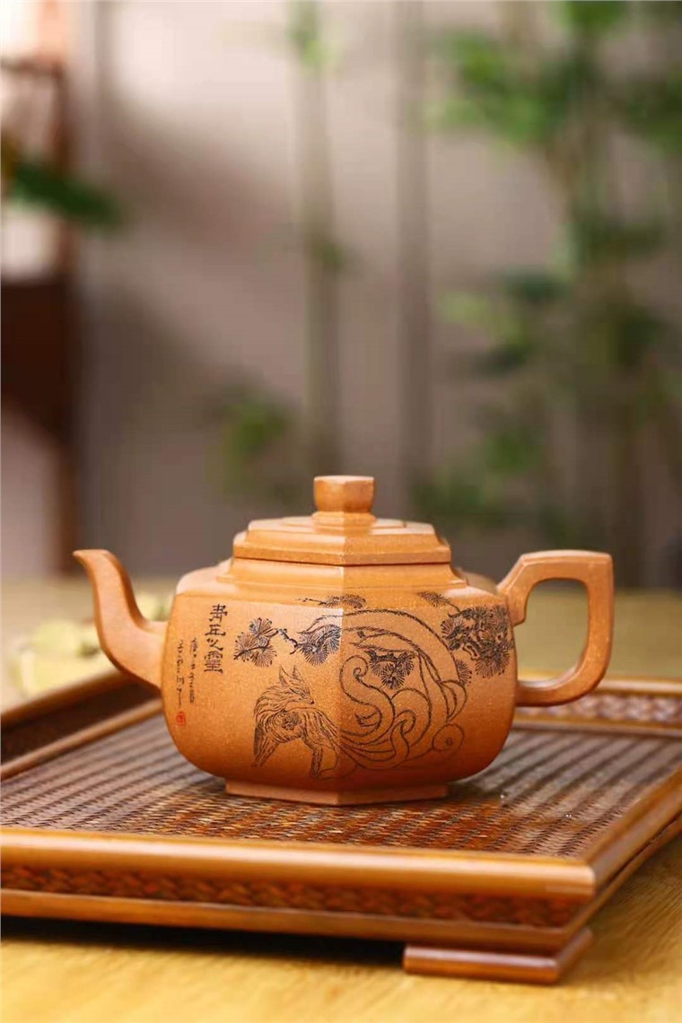 王玉芳作品 六方雪华图片