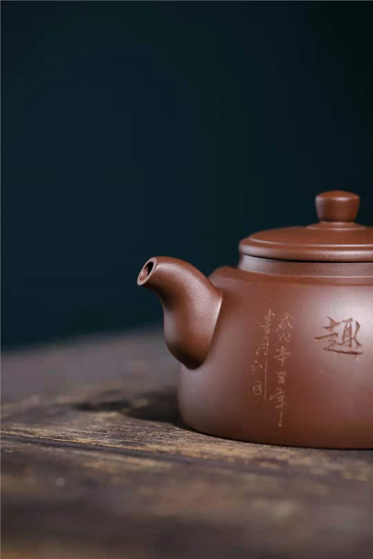 韩惠琴作品 大韵德钟图片