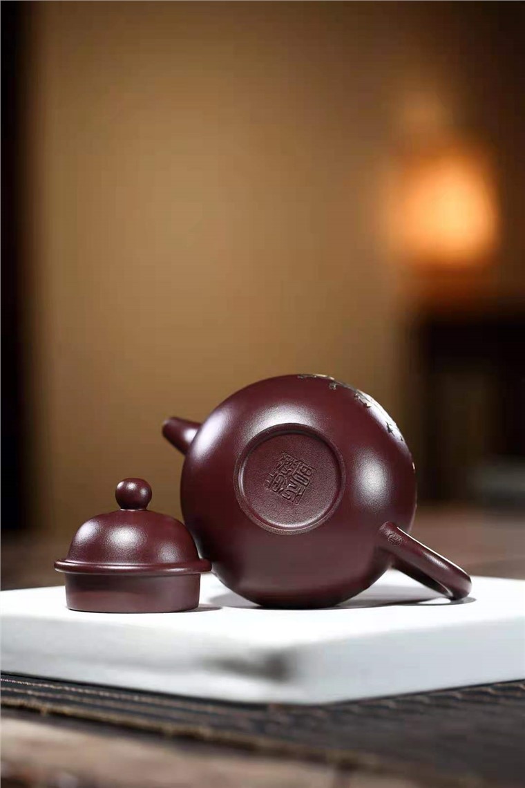 王其明作品 掇球图片