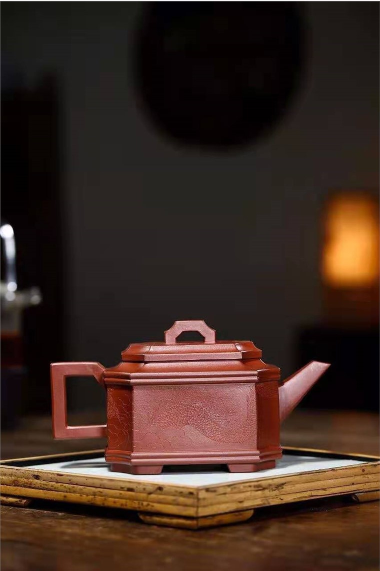 高俊作品 殿方宫灯图片