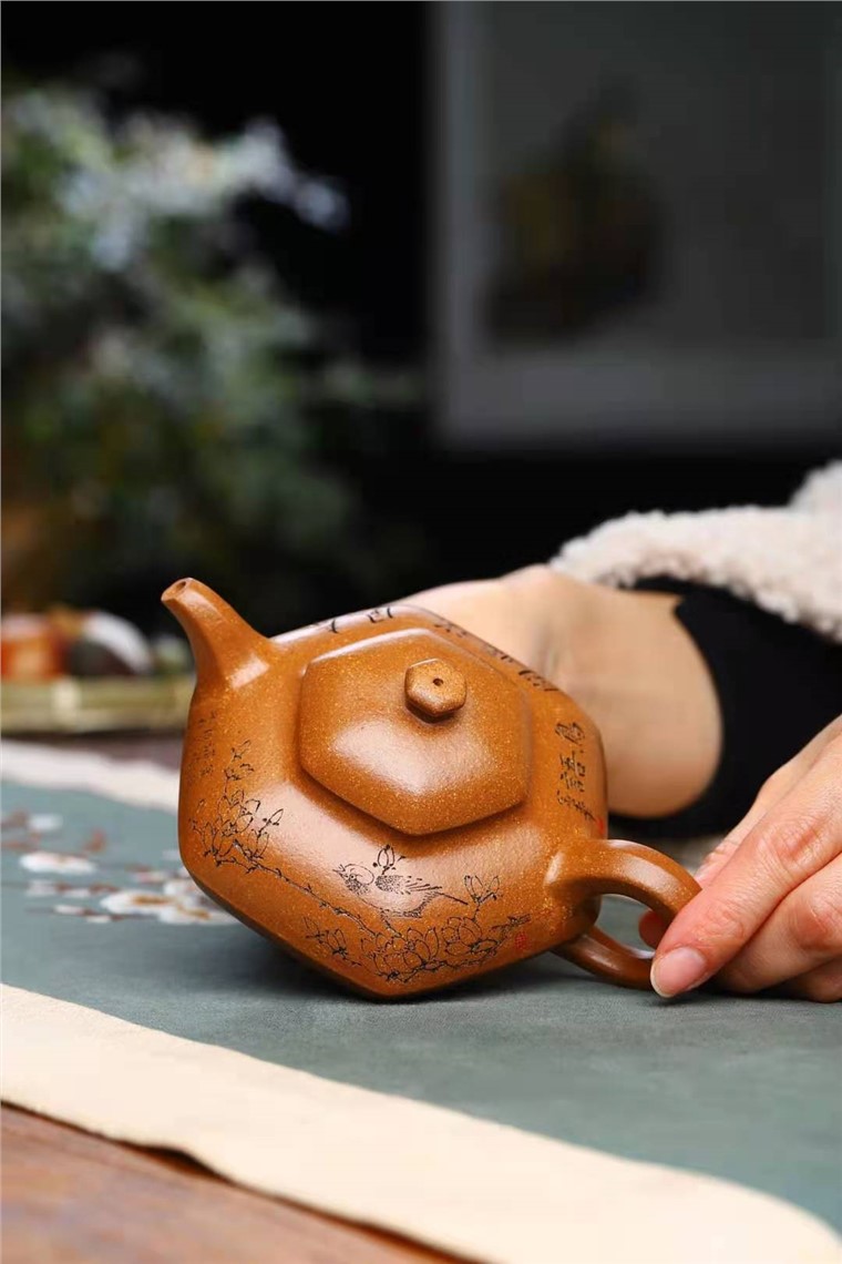 郭余华作品 六方合欢图片