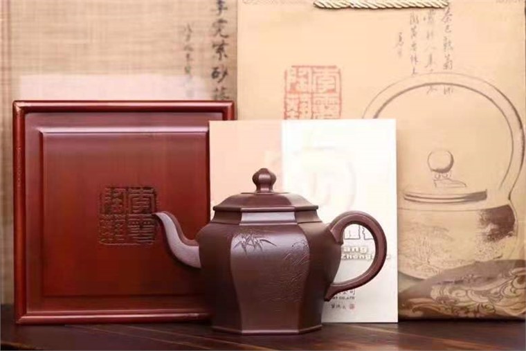 李霓作品 古六方图片