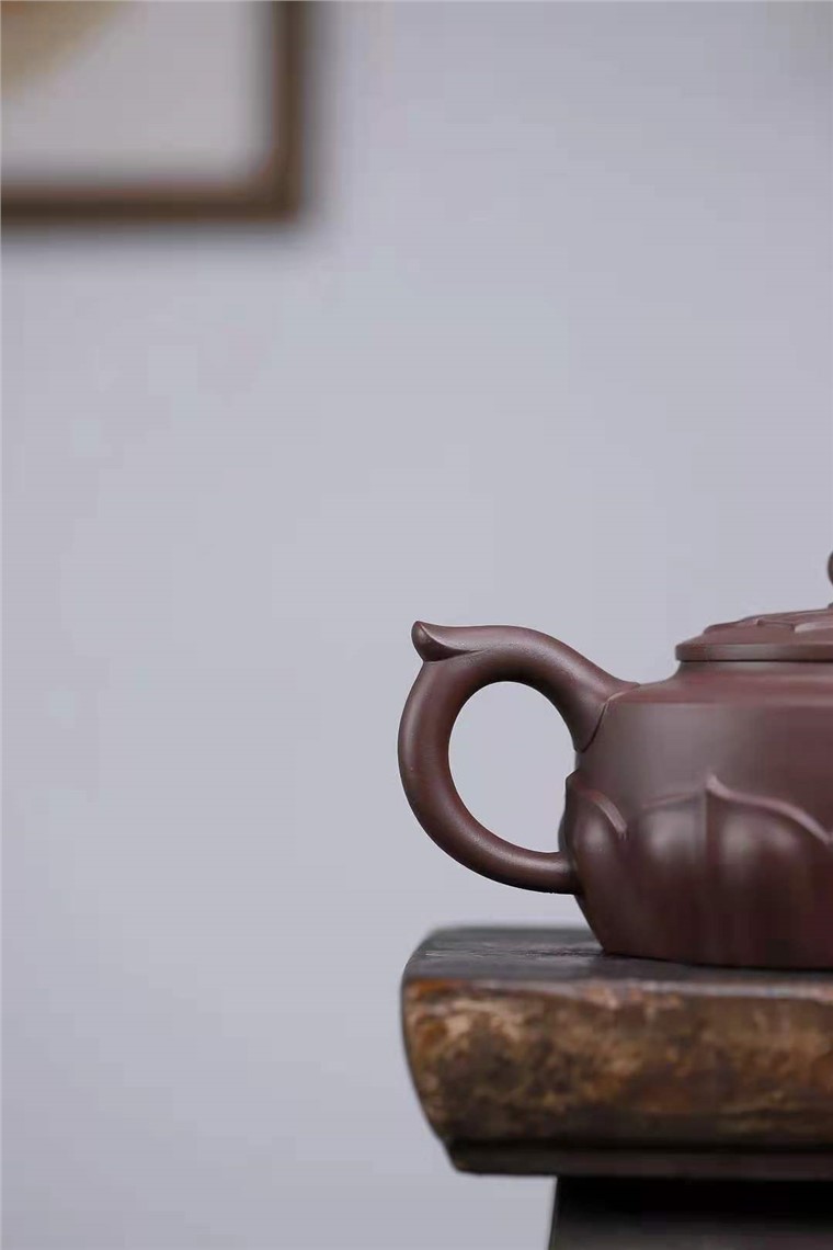 牟锦芬作品 古韵菱花图片