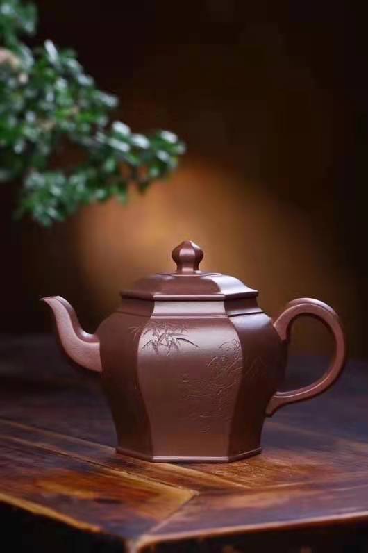 李霓作品 古六方图片