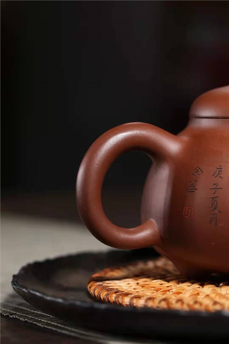 郭余华作品 乳钉图片