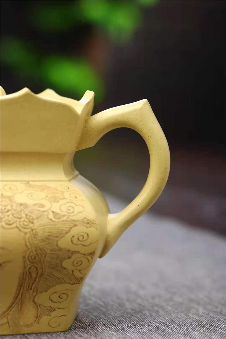 王玉芳作品 僧帽壶图片