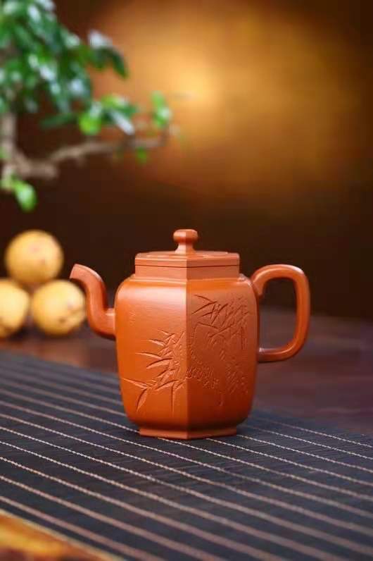 李霓作品 六方宫灯图片