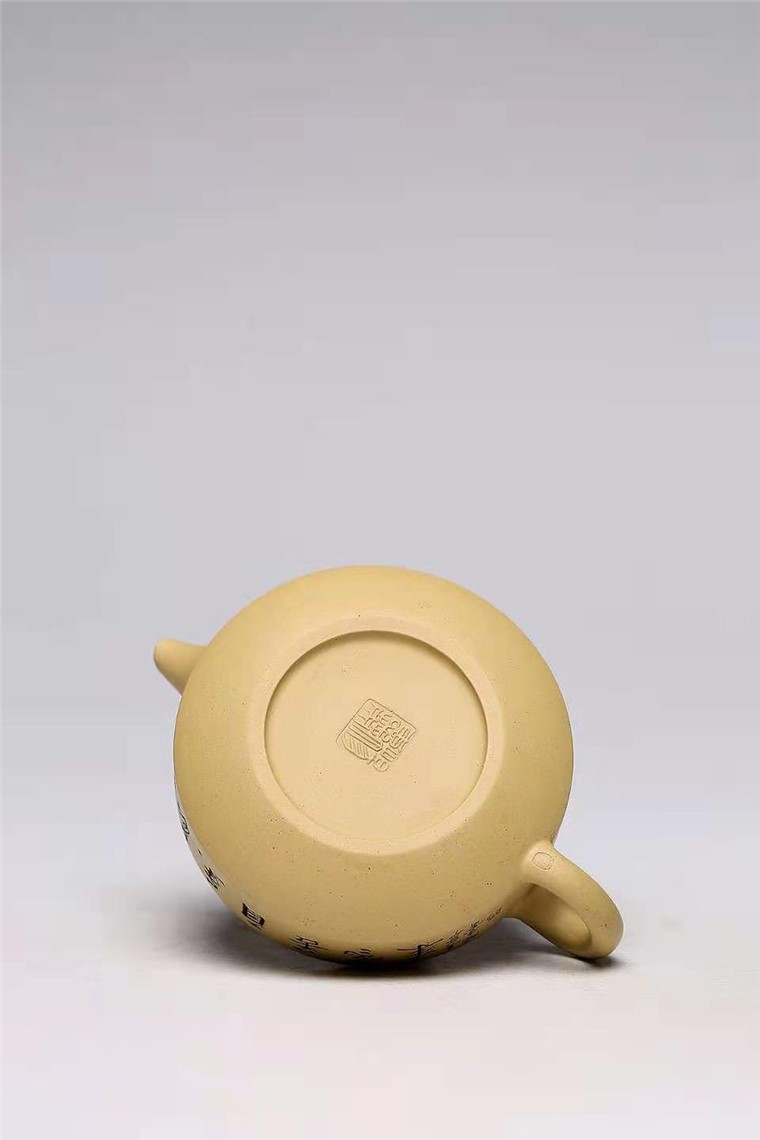 杨慧英作品 周盘