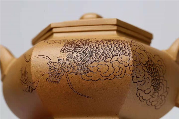 杨慧英作品 六方仿古图片