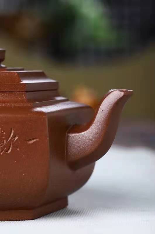 李霓作品 六方雪华图片