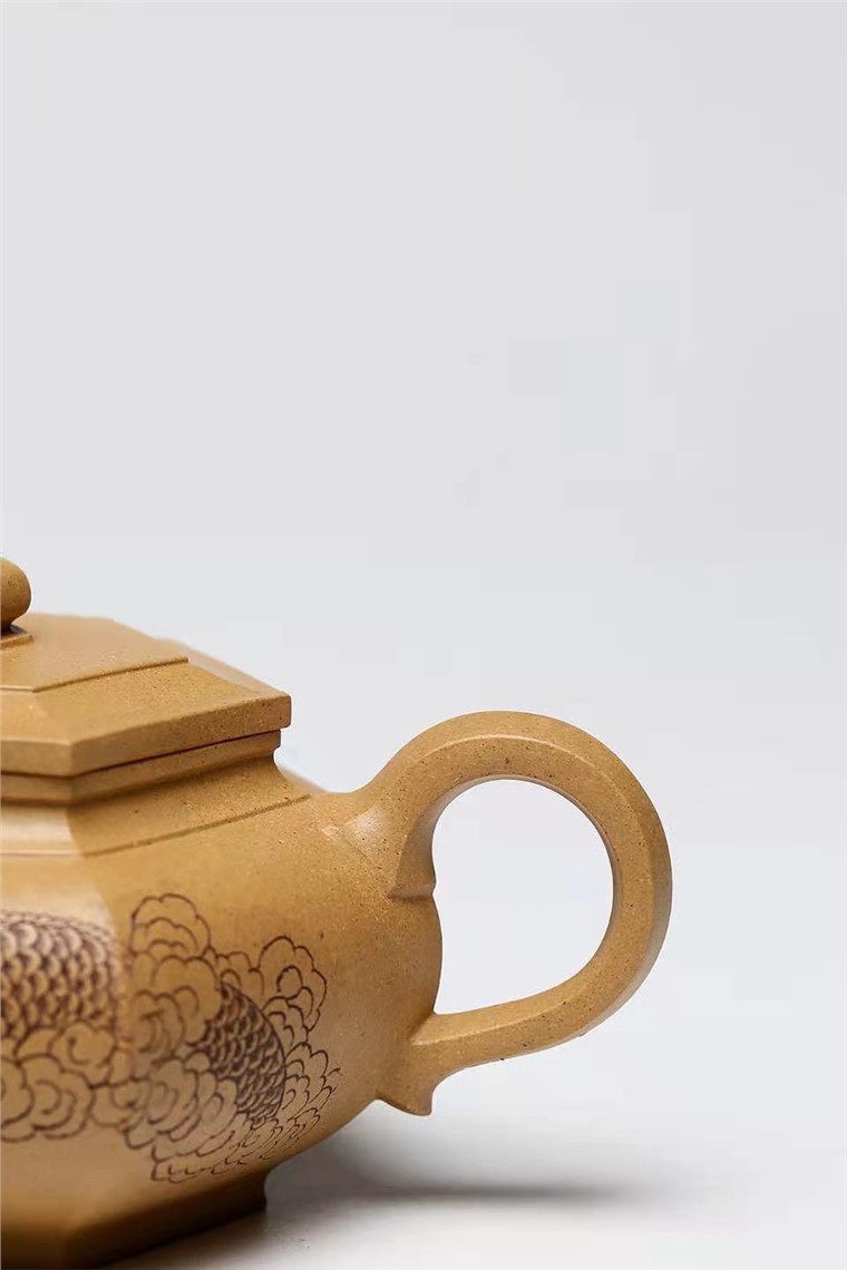杨慧英作品 六方仿古图片