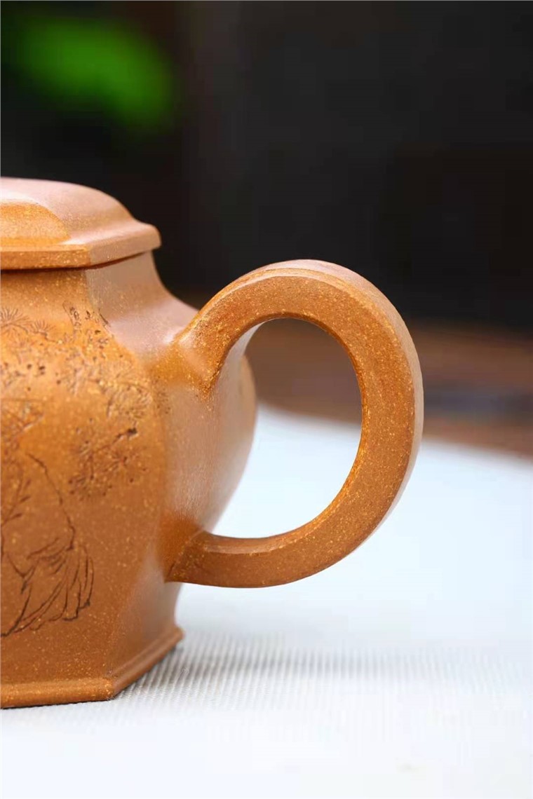 王玉芳作品 静六方图片