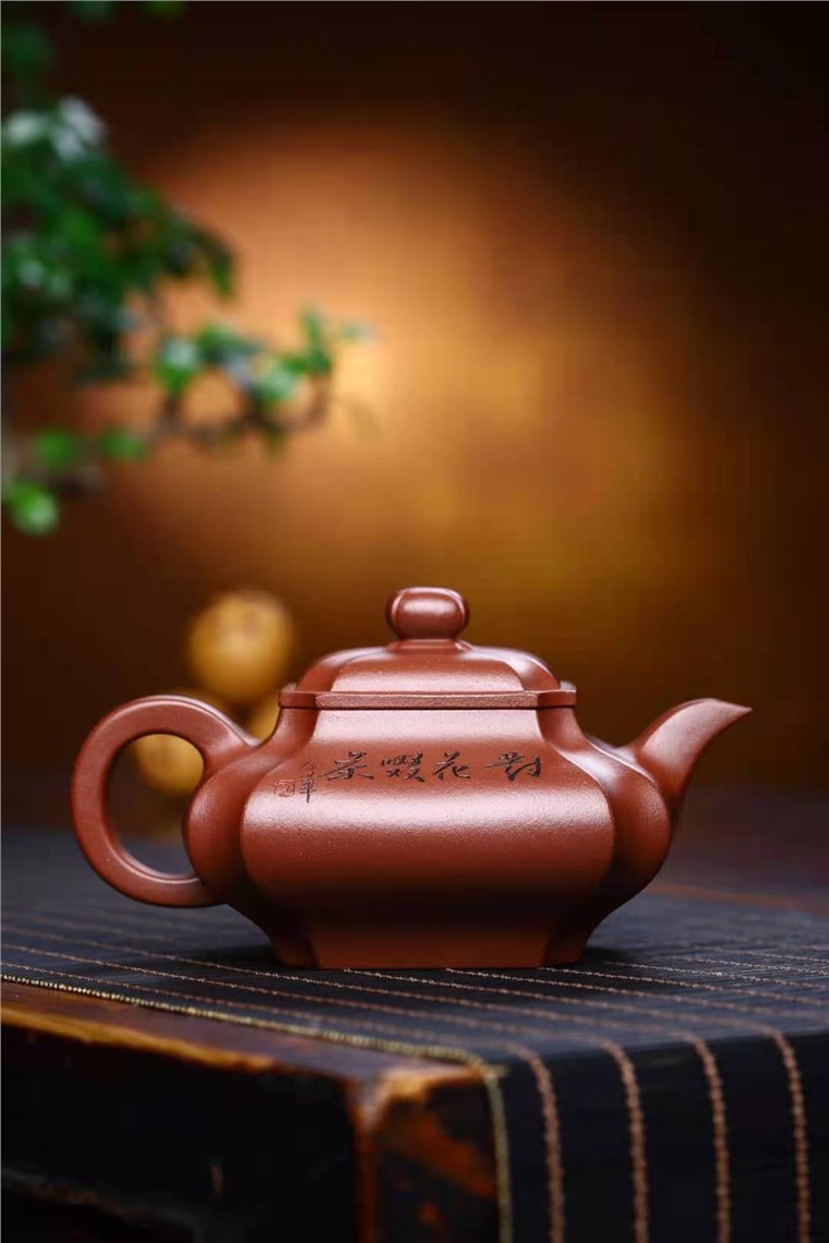 郭余华作品 抽角虚扁图片