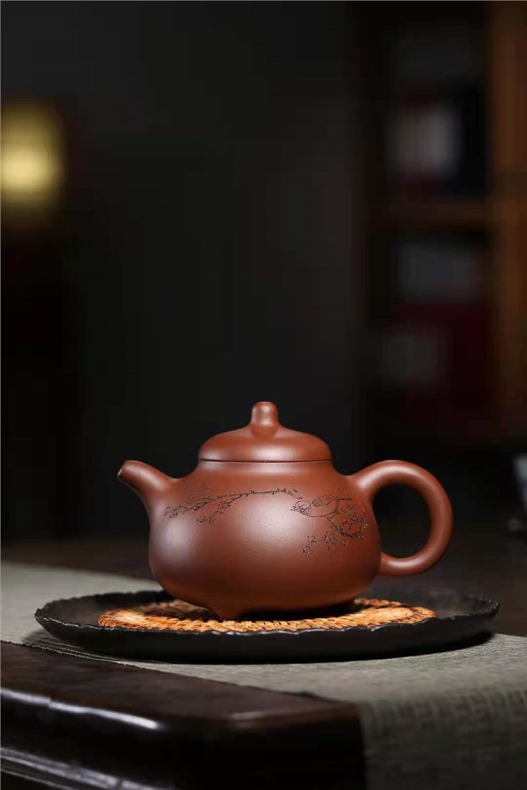 郭余华作品 乳钉图片